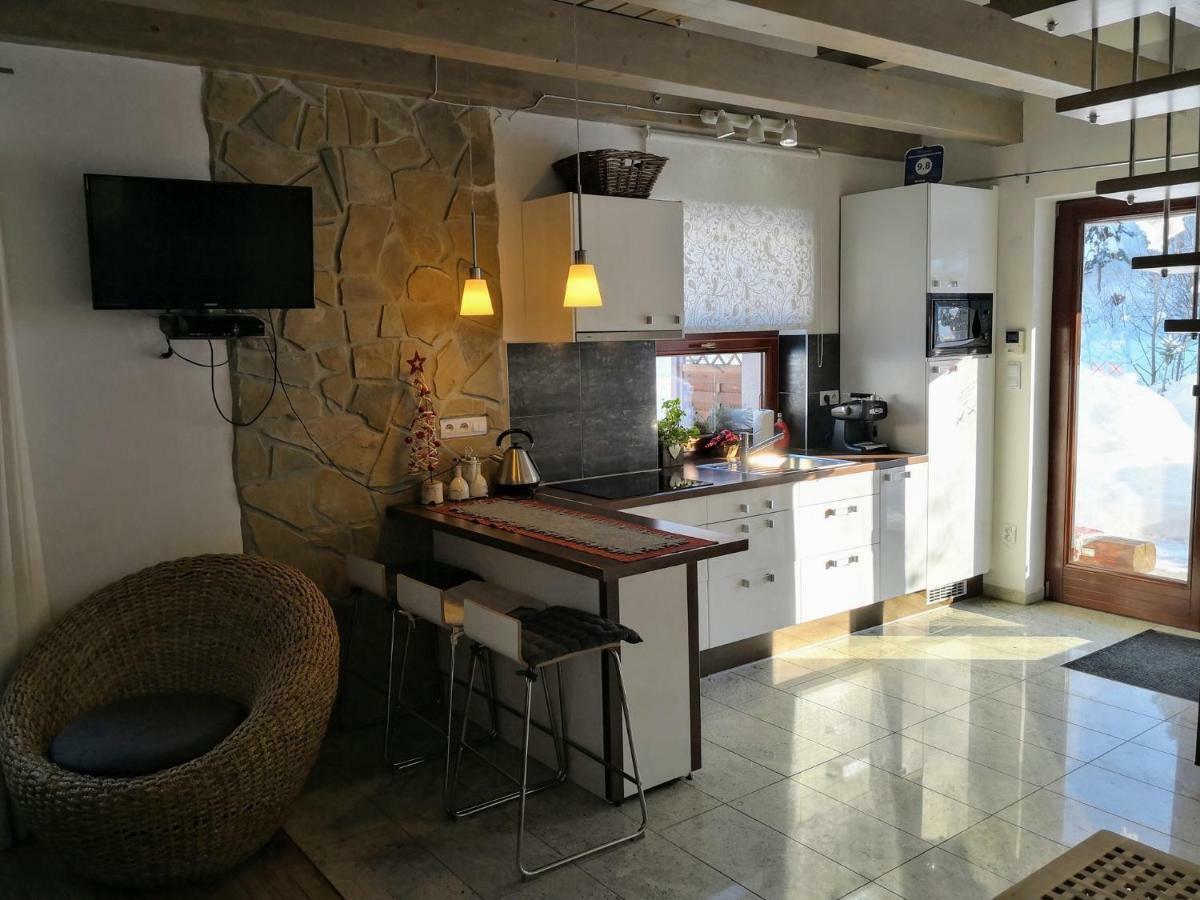 Apartmany Janosikove Diery เทรโควา ภายนอก รูปภาพ