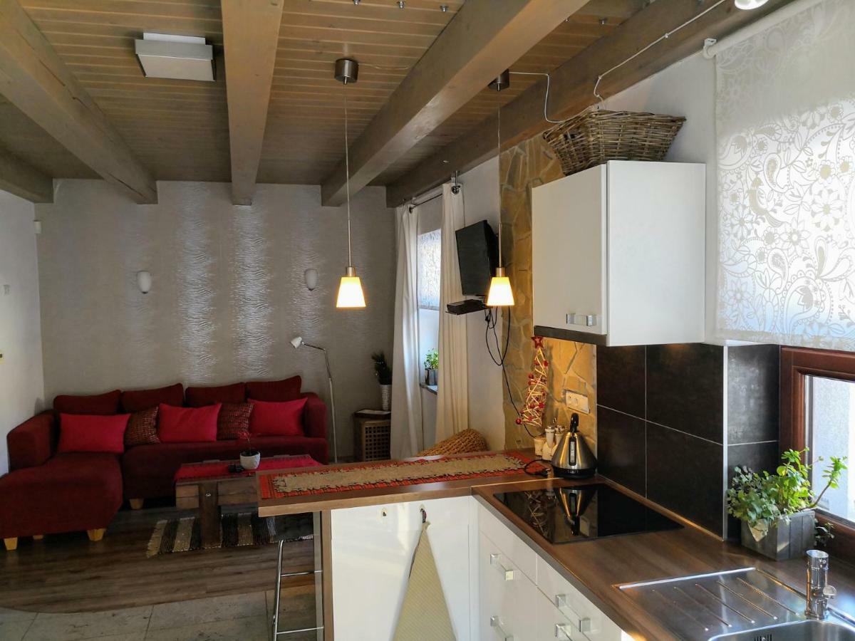Apartmany Janosikove Diery เทรโควา ภายนอก รูปภาพ